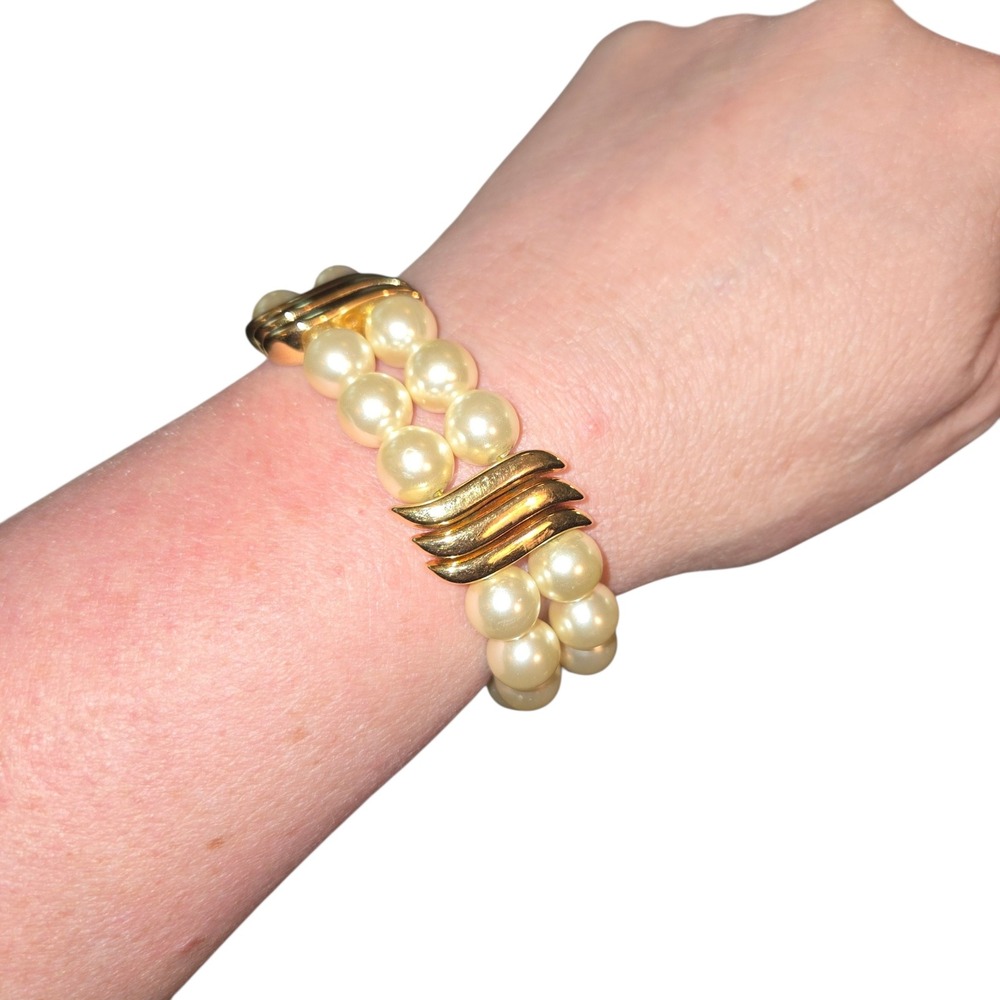 Napier Dual Strand Bracelet Womens 7" Gold Tone Faux Pearl Ribbed Spacers Signed